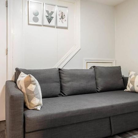 Cozy Nest Basement Unit Apartment Hamilton Exterior foto